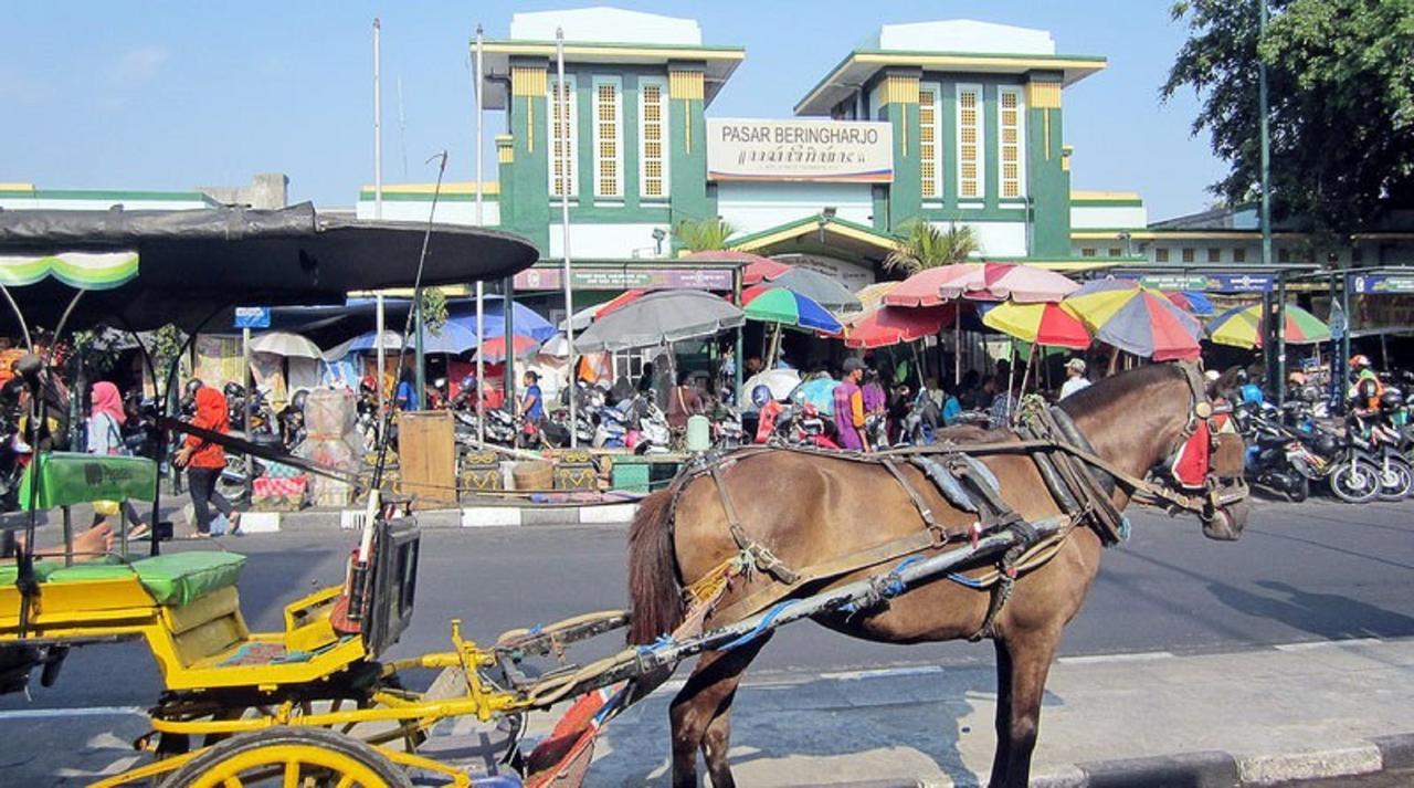 La Javanaise Home Stay Malioboro Yogyakarta Exterior foto