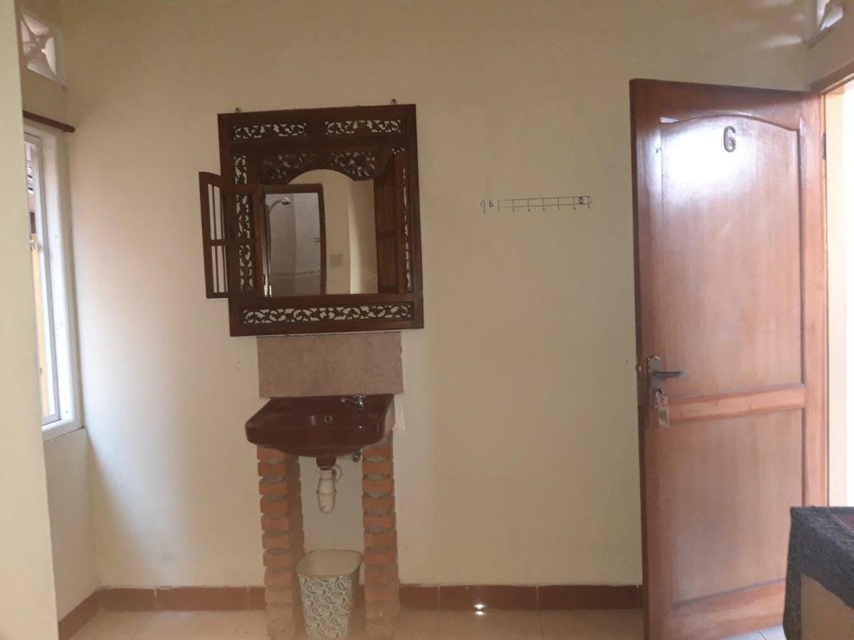 La Javanaise Home Stay Malioboro Yogyakarta Exterior foto