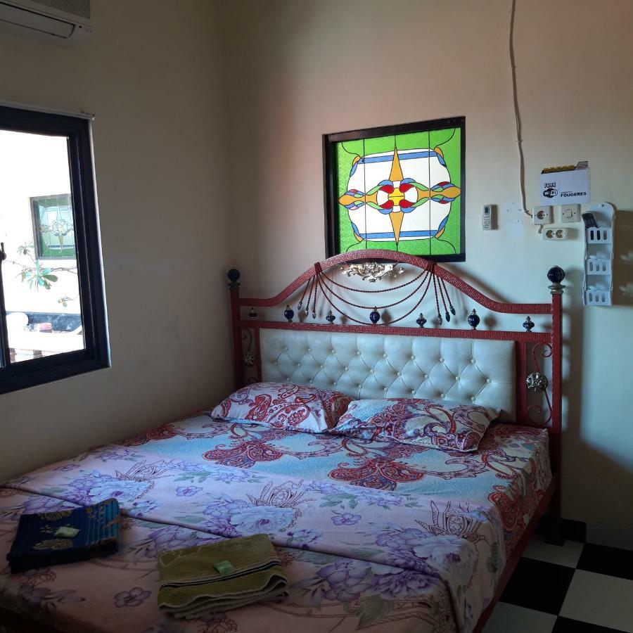 La Javanaise Home Stay Malioboro Yogyakarta Exterior foto